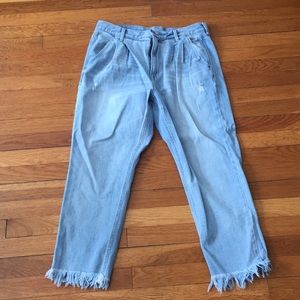 AE mom jean, size 12